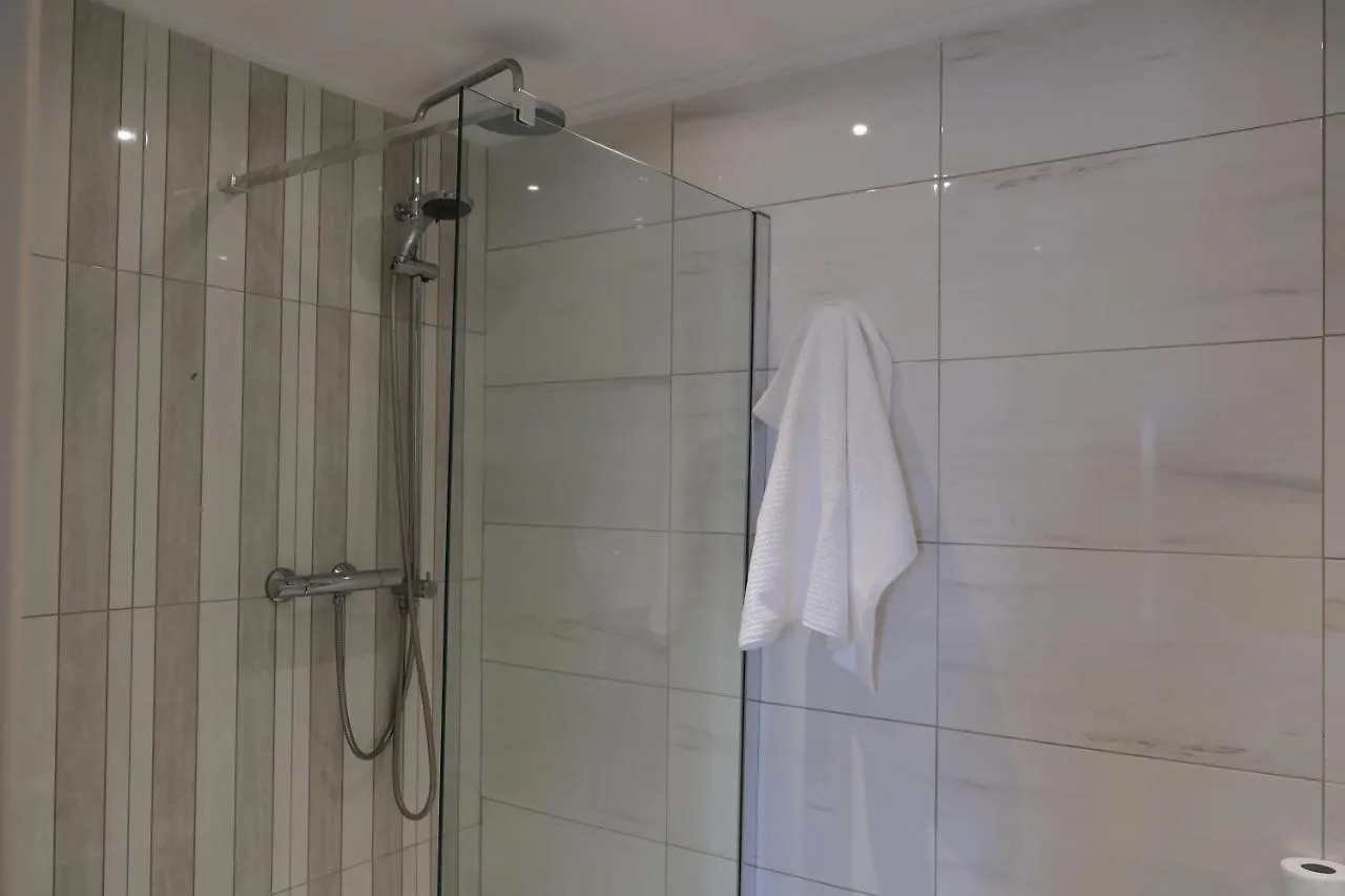 Penthouse With Sea View, Lift, 2 Min From Valletta Apartment Il-Furjana 0*,  Malta