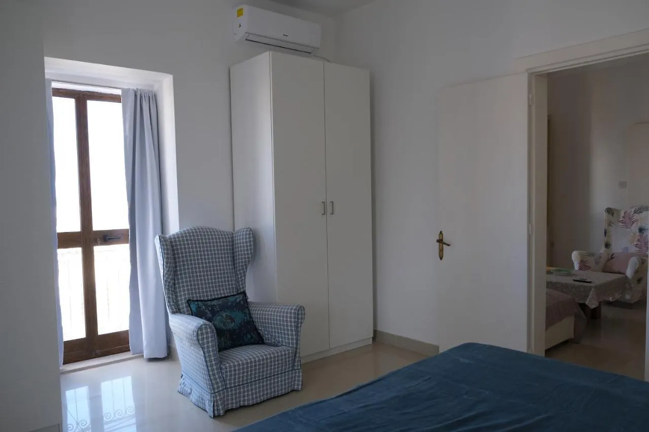 Penthouse With Sea View, Lift, 2 Min From Valletta Apartment Il-Furjana